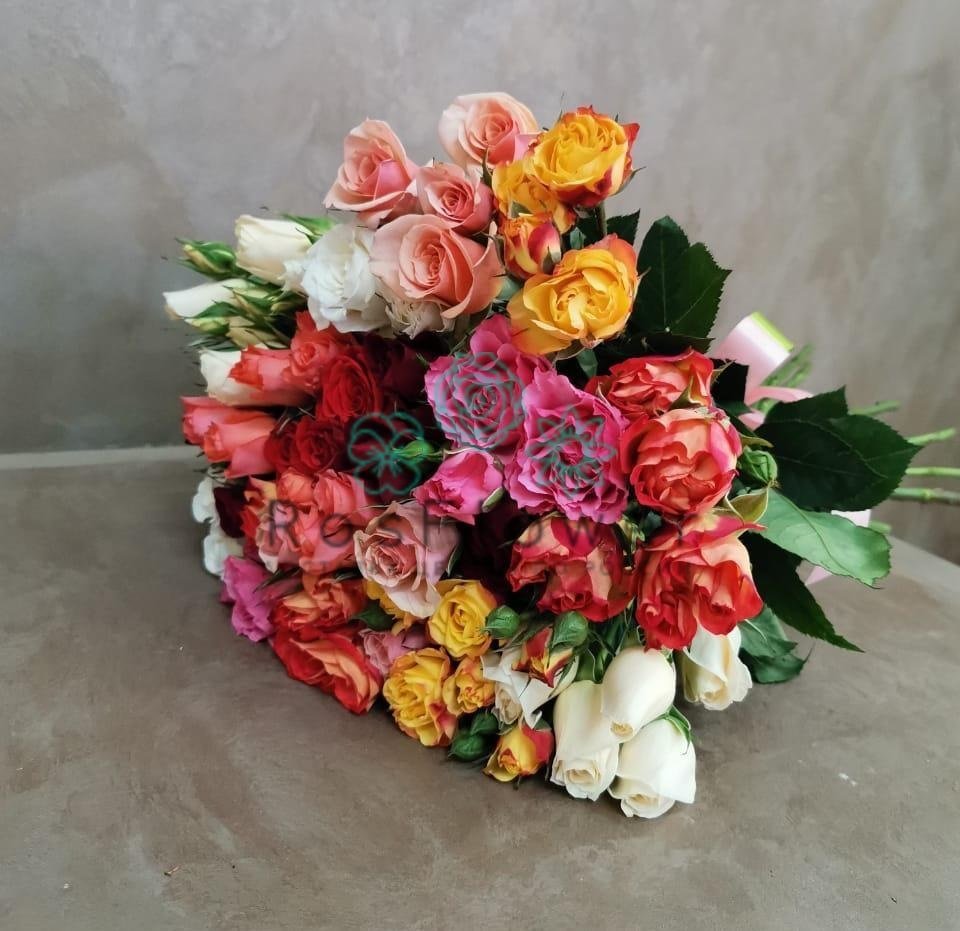 Букет цветов из: Розы в Залесный Казань