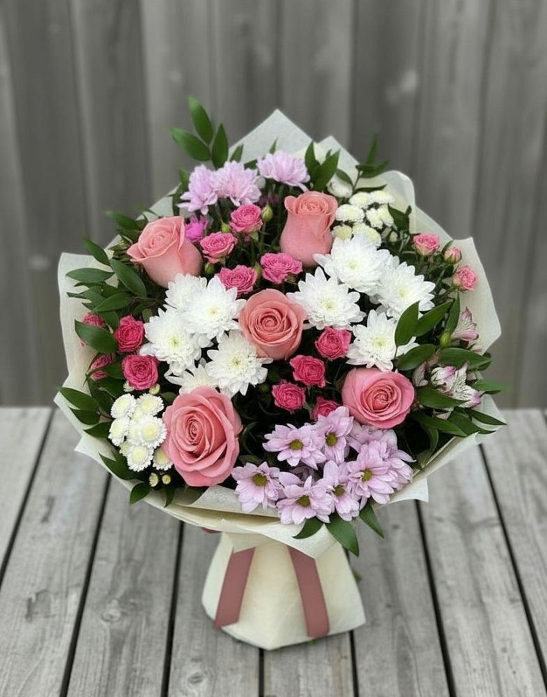 Букет цветов из: Альстромерии, Гвоздики, Розы и Хризантемы в Залесный Казань