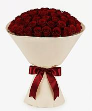 Букет 101 Бордовая роза Блэк Бакарра в Залесный Казань