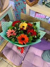 Букет цветов из:  Герберы, Хризантемы и Альстромерии #REPLACE_PRED# Залесный Казань