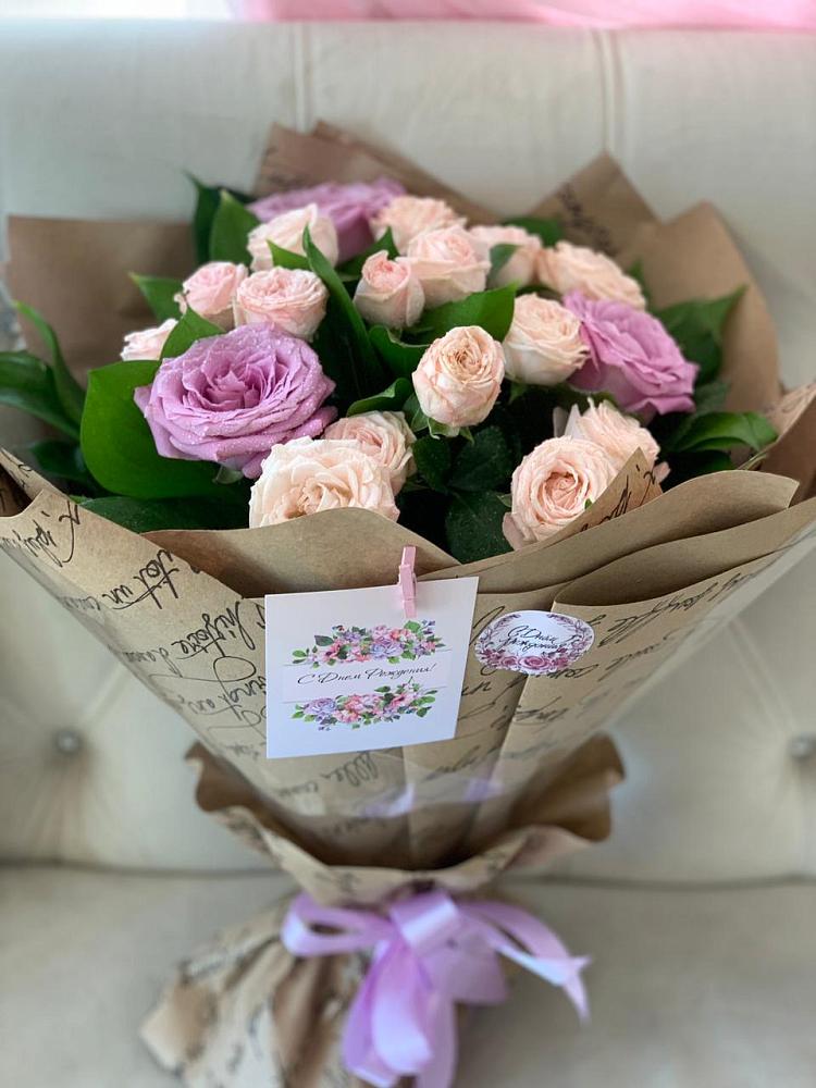 Букет цветов из: Розы в Залесный Казань