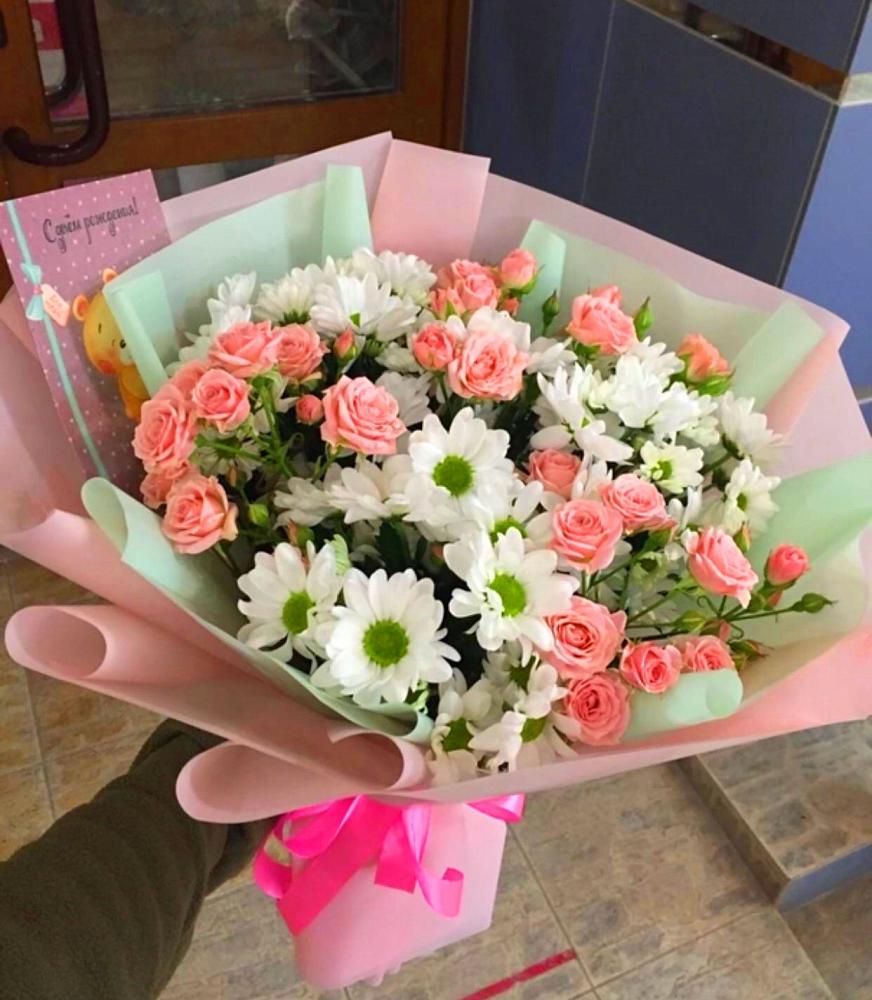 Букет цветов из: Розы и Хризантемы в Залесный Казань