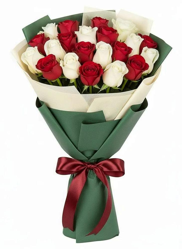 Букет Микс из красных и белых роз в Залесный Казань