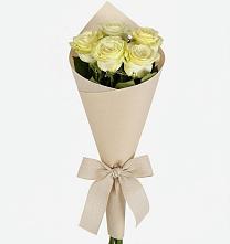 Букет цветов из:  Розы в Залесный Казань