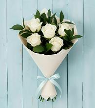 Букет цветов из:  Розы в Залесный Казань